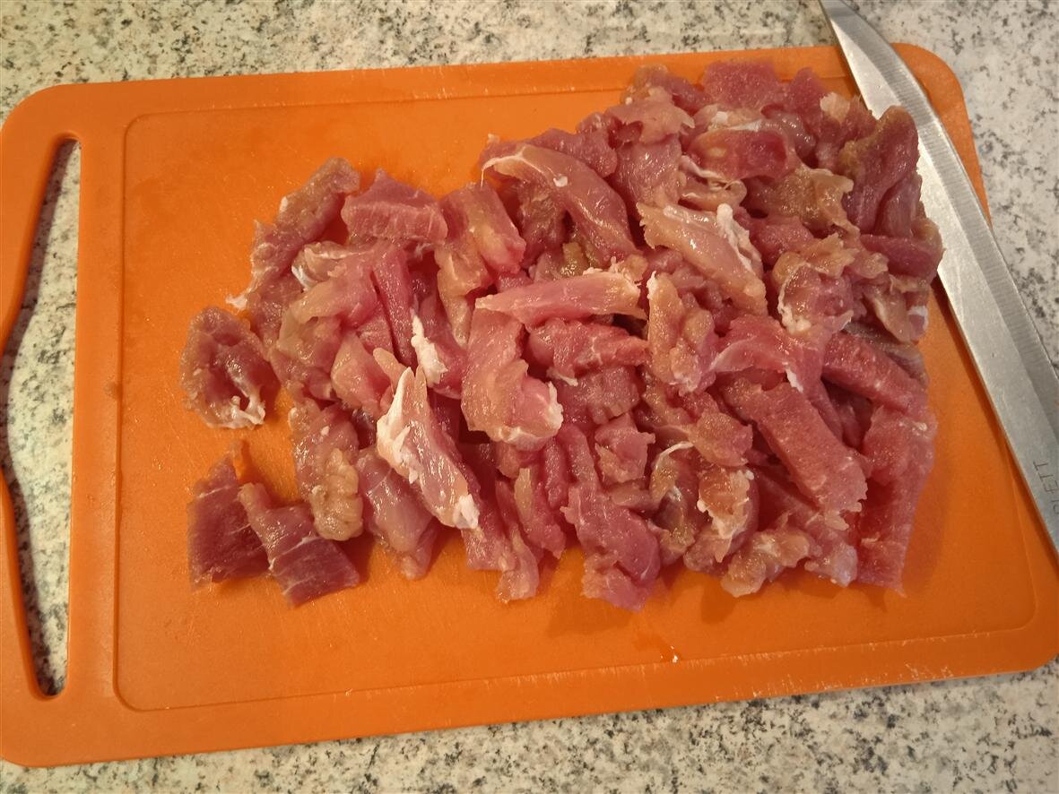 Как приготовить свинину в микроволновке - 6 пошаговых фото в рецепте