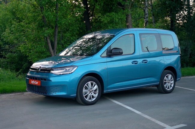 Volkswagen Caddy вид сбоку
