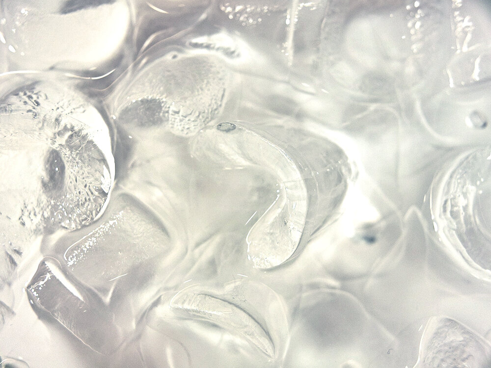 Музыка белая вода. Белая вода. Лето лед. Молоко со льдом. Лето лед фон