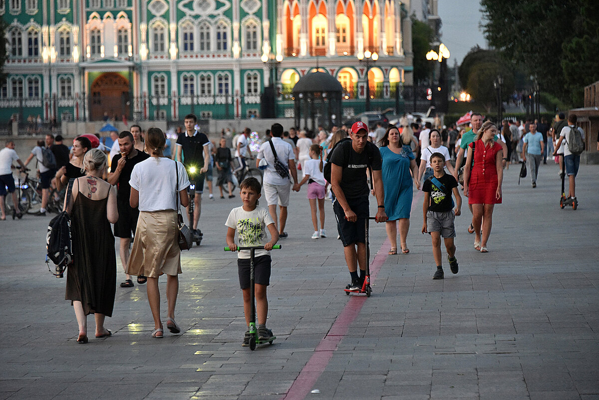 Можно ли жить в Екатеринбурге? Разбираю плюсы и минусы этого города. | Взял  и поехал | Дзен