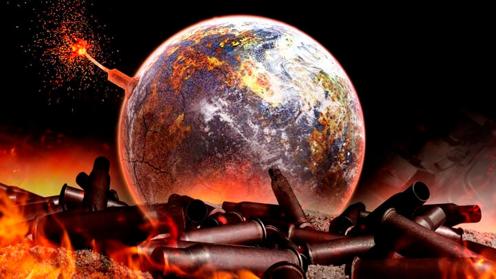 ФОТО: MARTI BUG CATCHER, BREAKERMAXIMUS / SHUTTERSTOCK.COM