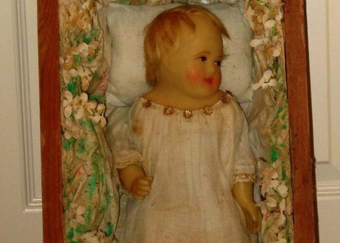 Траур в викторианскую эпоху: похоронные куклы.