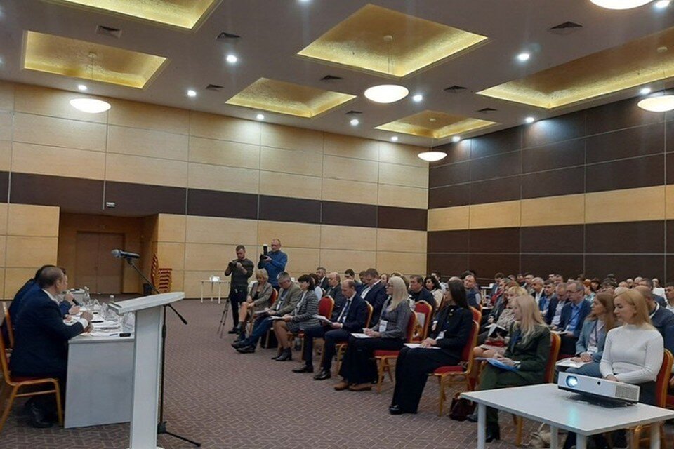     В этом году на конференцию съехались лучшие эксперты в сфере промышленности. Александра КАКАСЬЕВА