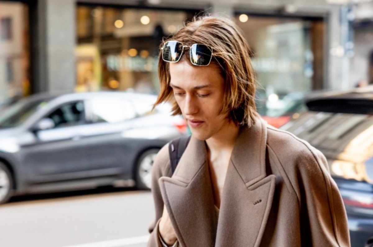    Звезду «Уэнсдэй» выгнали из сериала из-за обвинений в изнасиловании