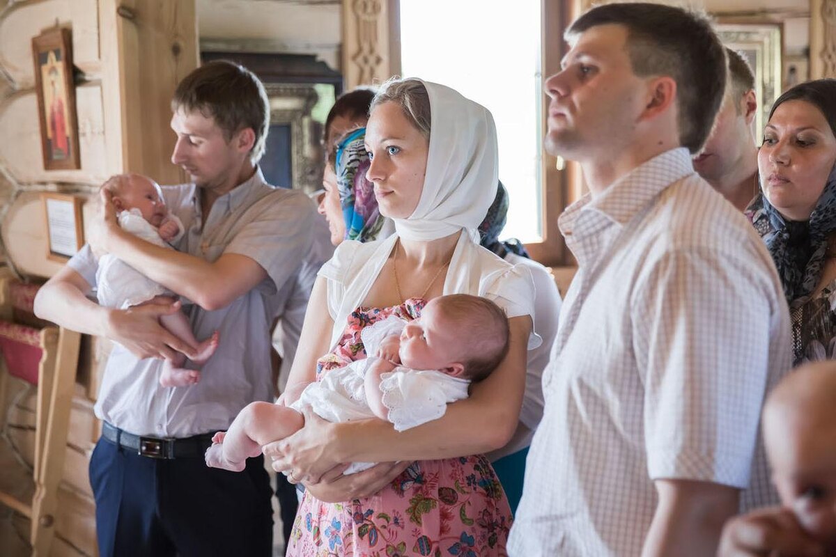 Рис. 1. Духовные родители играют очень важную роль в жизни ребенка