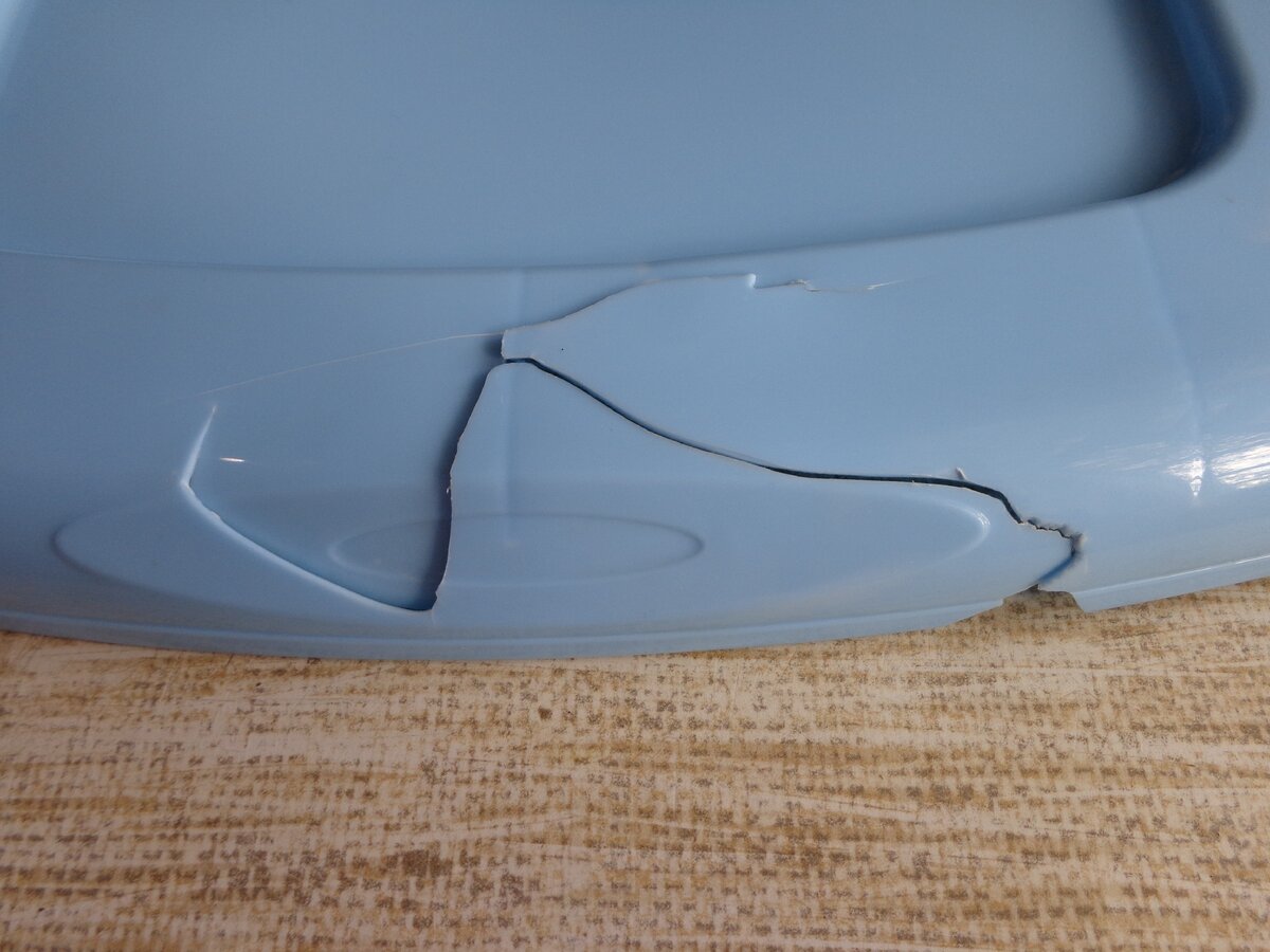 трещины поближе...