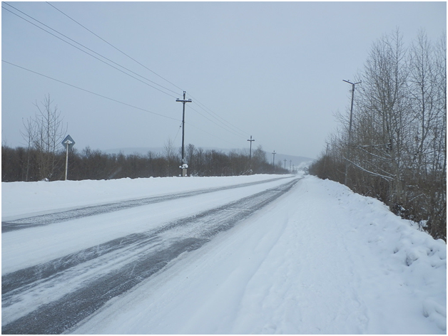 Дамба между мкр. Балахня и островной частью Киренска
