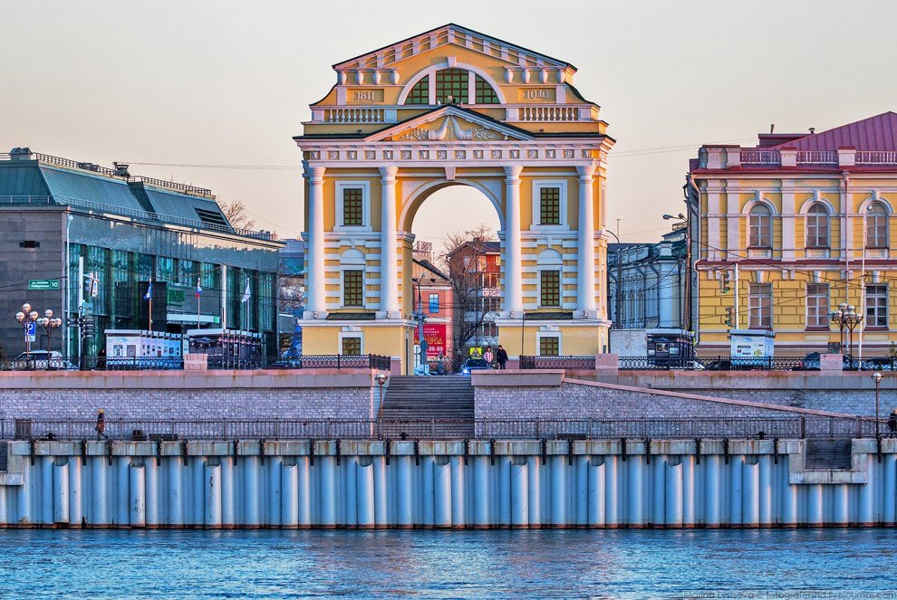 Московские ворота в иркутске фото