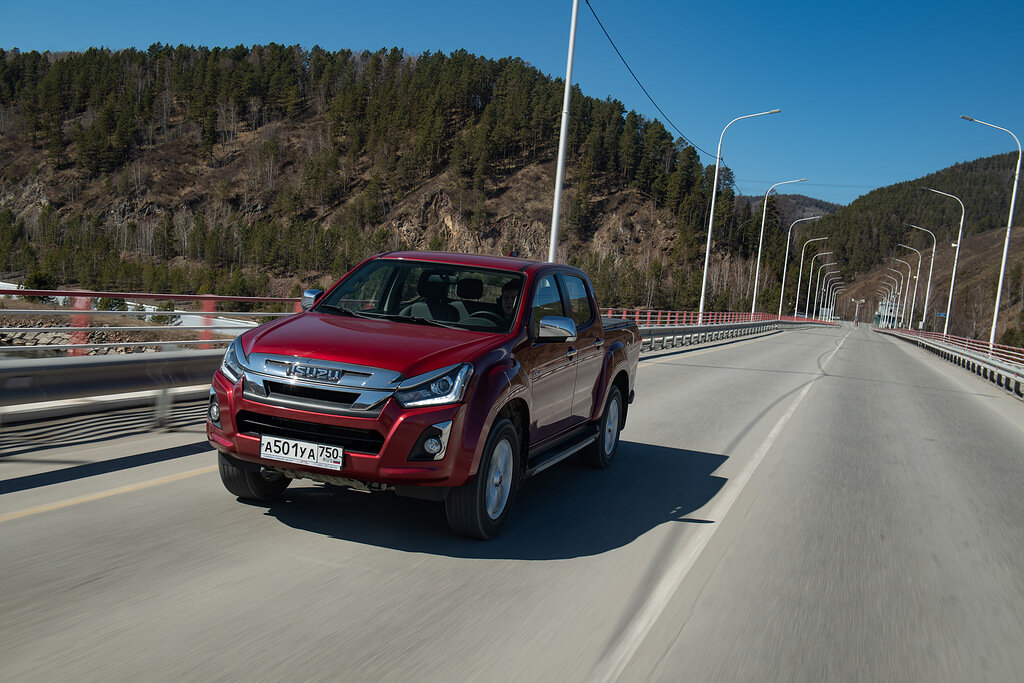 Теперь за новый Isuzu D-max 2019 придется отдать минимум 2 145 000 рублей, но это же настоящий японский пикап!