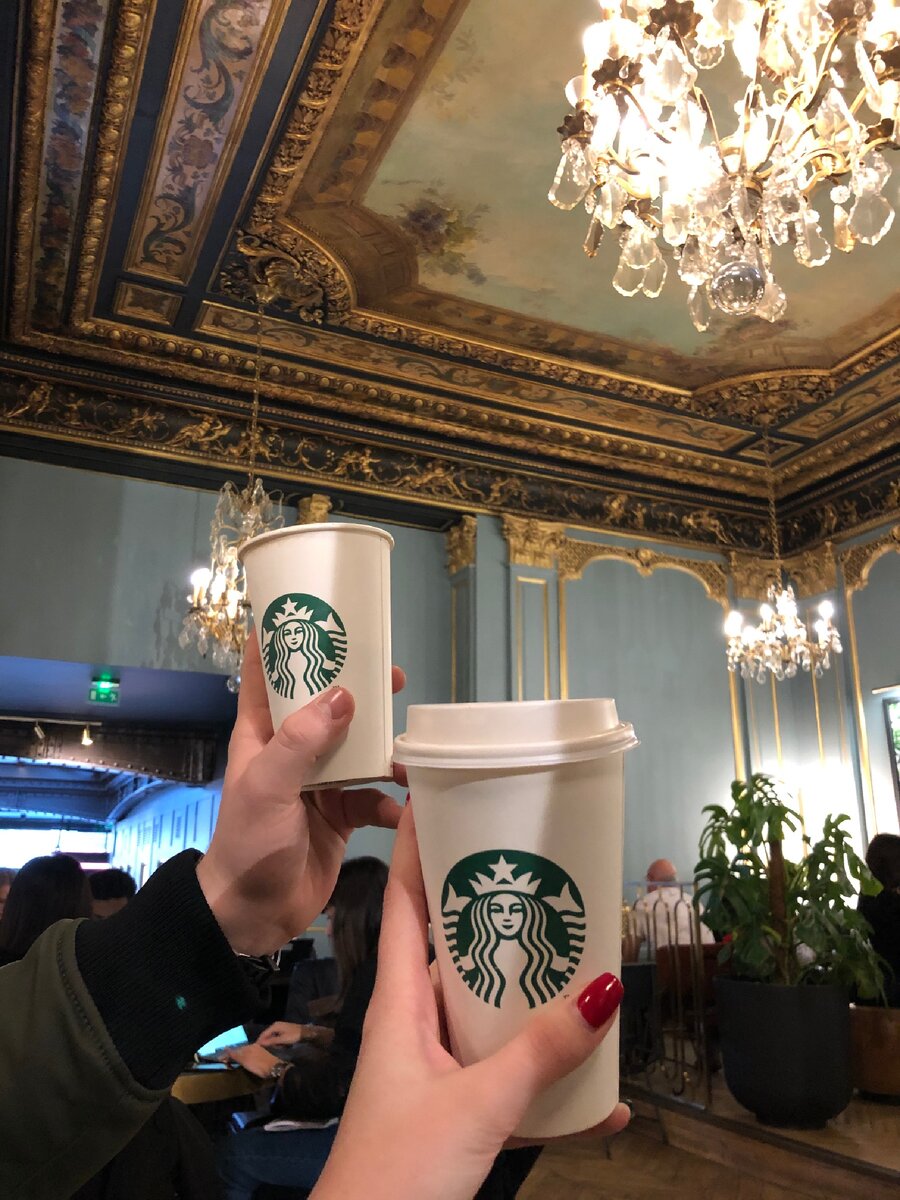 Даже Starbucks у них вышлите как какой-то театр оперы и балета 