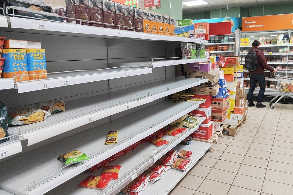 Москва полки многих магазинов