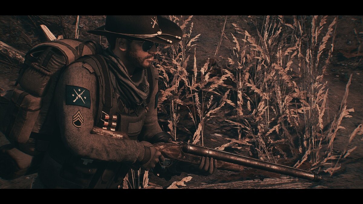 Карл до сих пор носит шляпу подаренную отцом