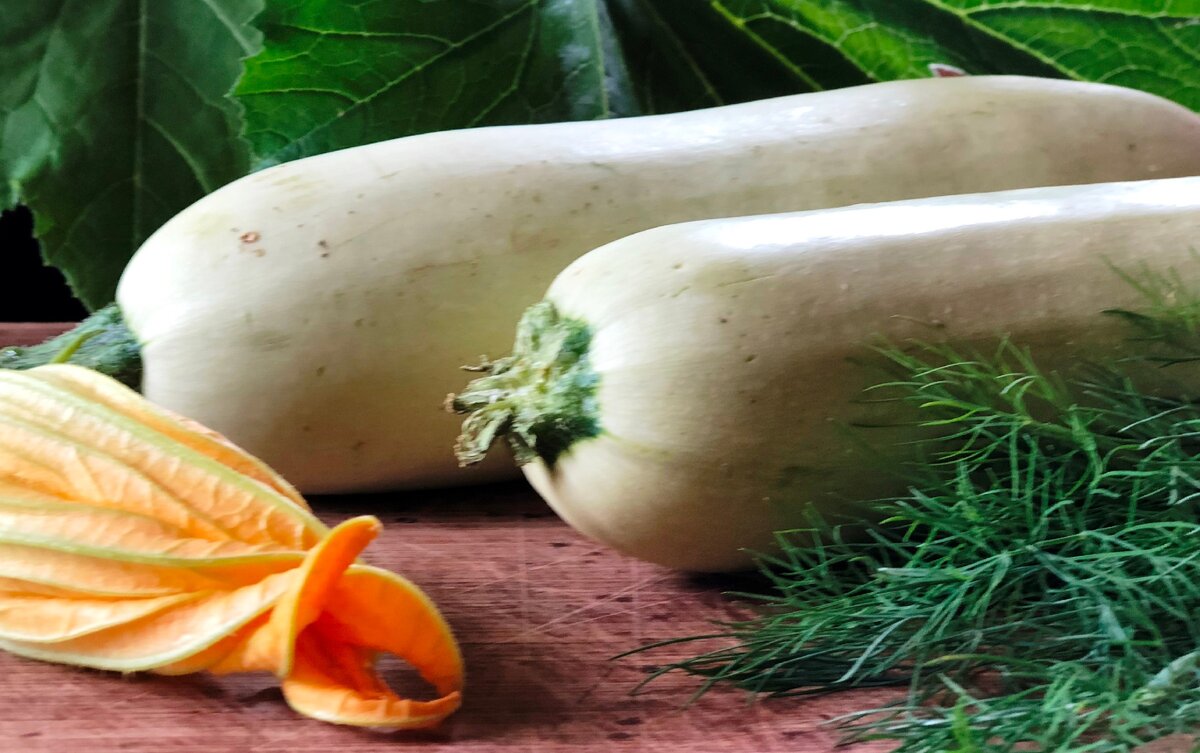 Для приготовления оладьев нужны самые простые продукты