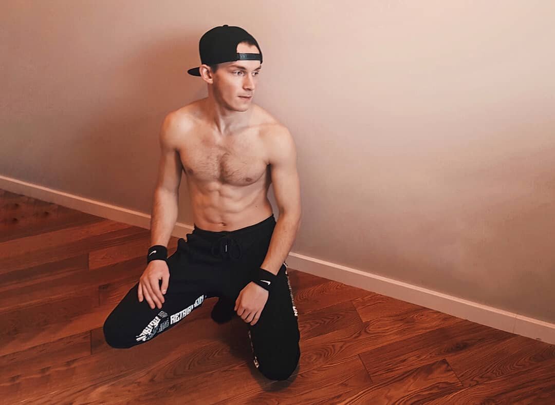 Фото из моего инстаграма с актуальной физ.формой.