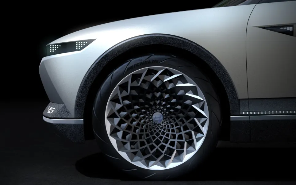 Hyundai 45 Concept: электромобиль будущего в стиле ретро