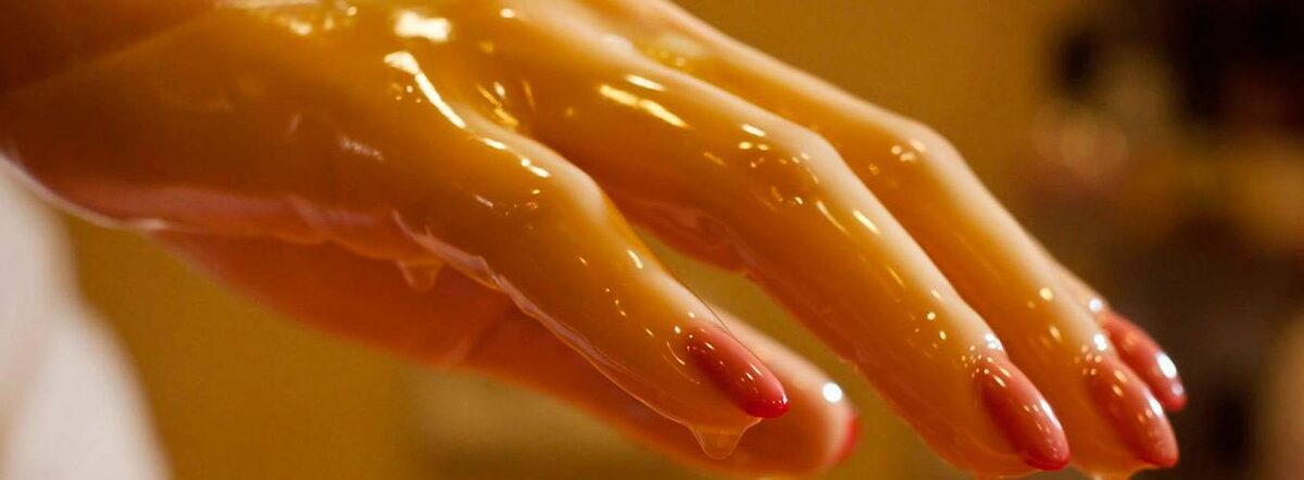 Горячая парафинотерапия