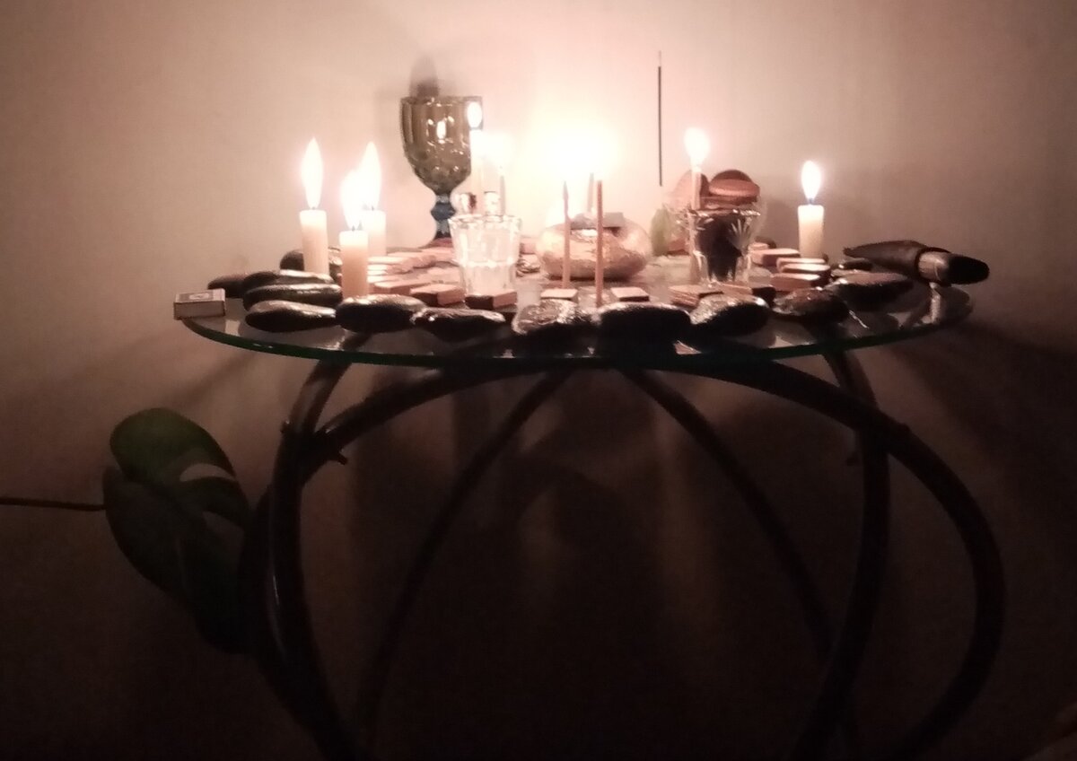 Руны помогают решить многие проблемы в нашей жизни.