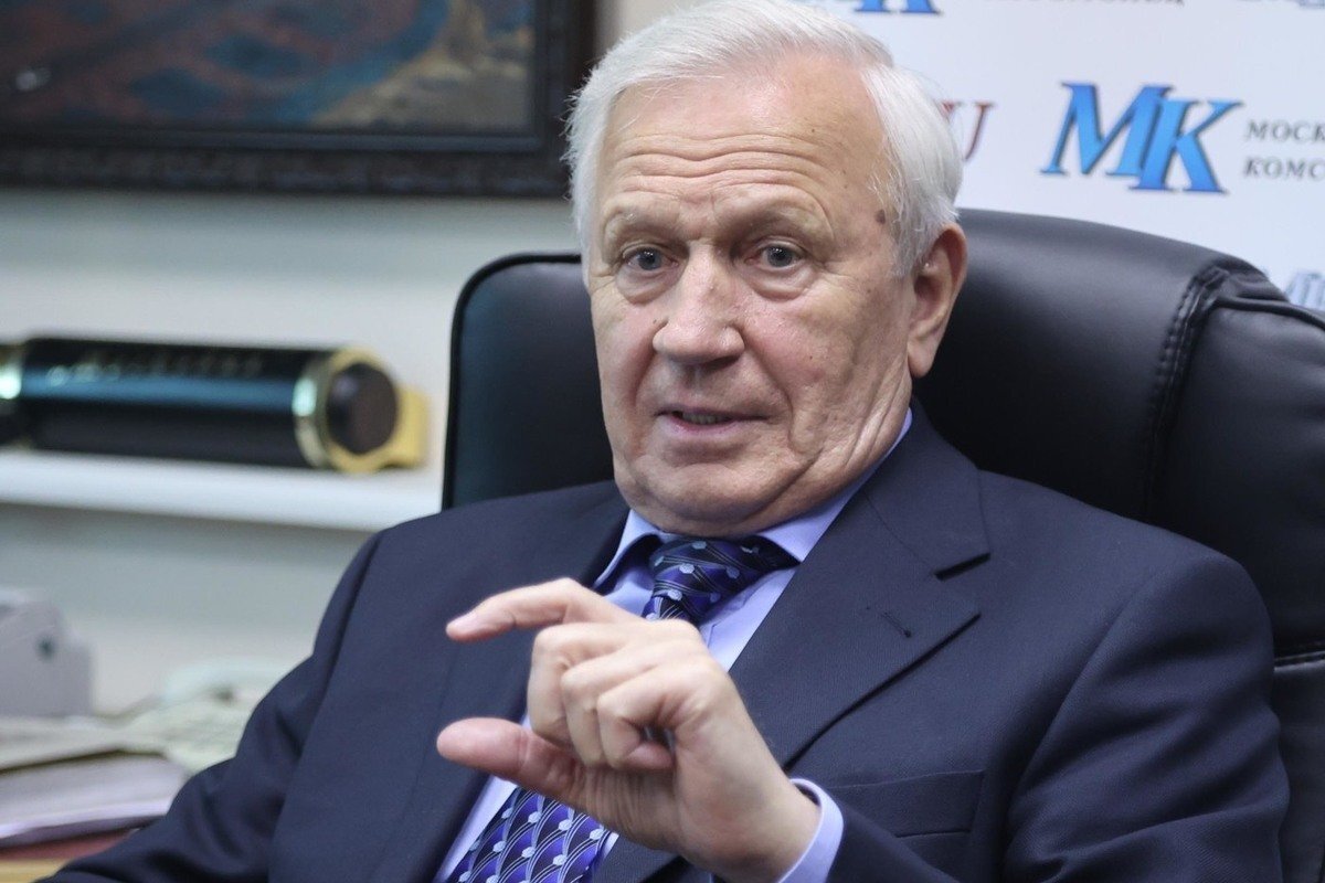 Почетный президент РФС Вячеслав Колосков оценил возможность включения Крыма в состав союза.