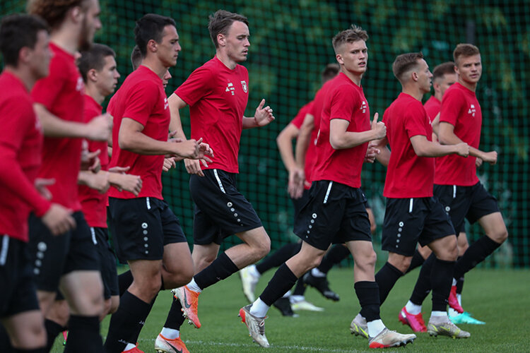 В «Рубине» сделали открытой для СМИ не часть занятия, как это обычно бывает, а всю тренировку