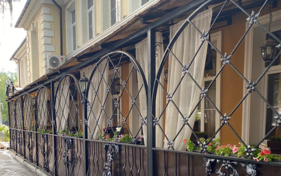 Вид на город и атмосфера (3 фото)