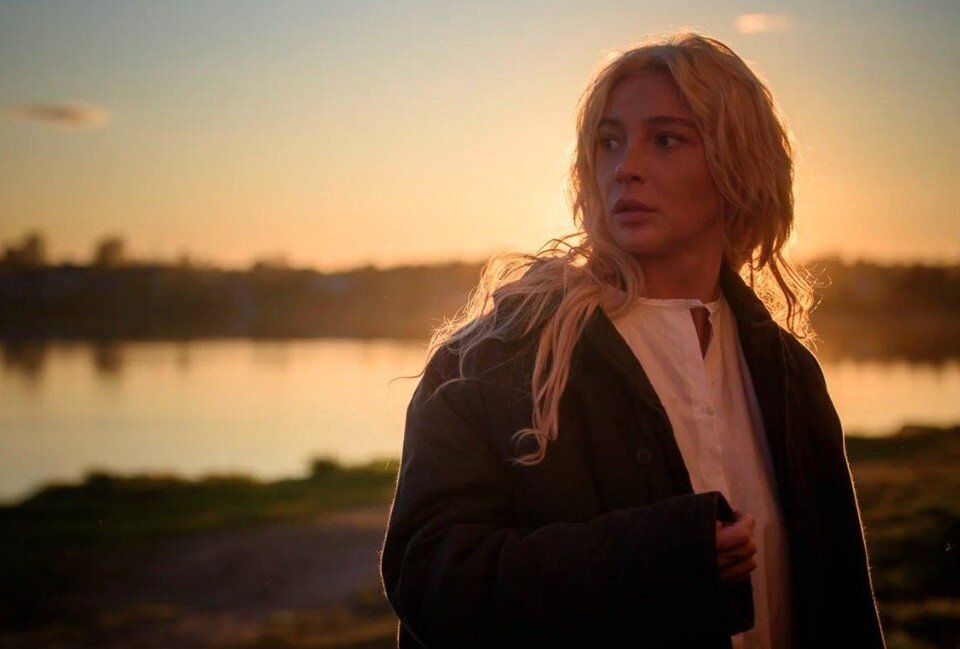    Телеведущая Настя Ивлеева в сериале "Монастырь".