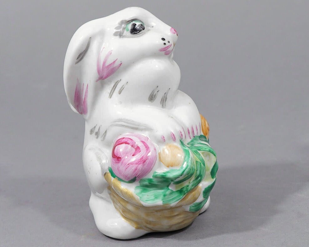     1970- . ,     .  10 . https://ru.bidspirit.com/