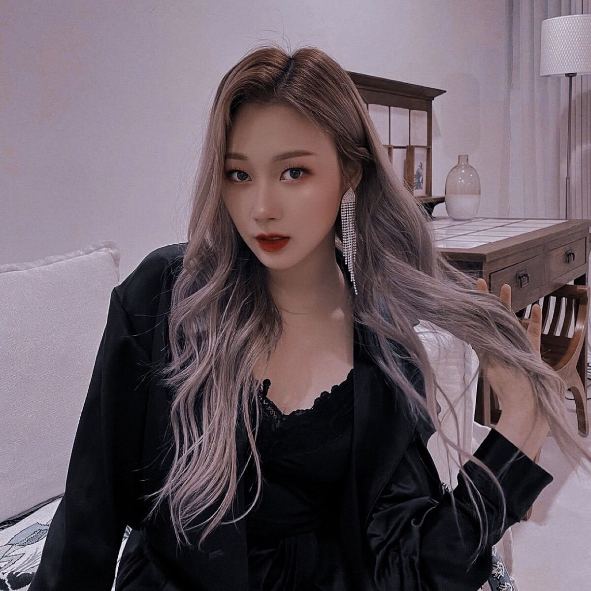 Жизель то и дело берет перерывы. Фото взято из интернета.