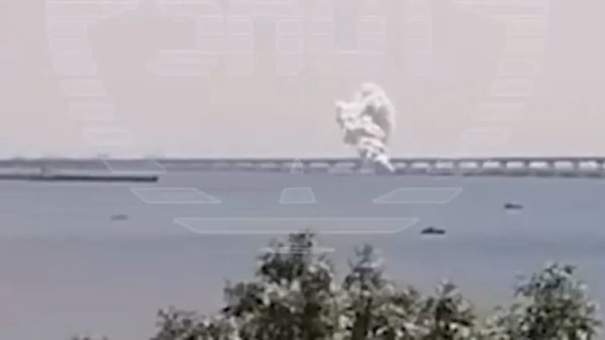 Фрг атака на крымский мост. Теракт на Крымском мосту.