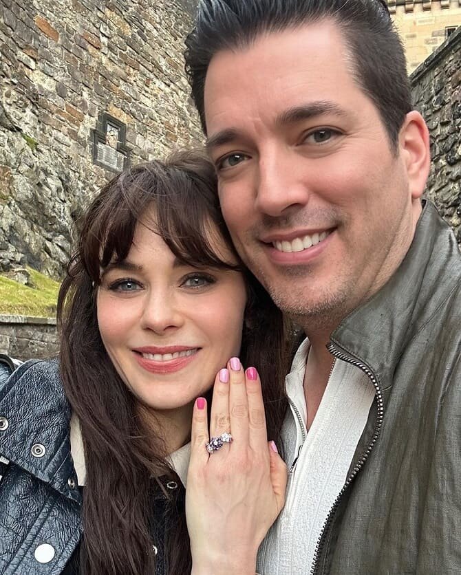 Фото: © zooeydeschanel \ instagram