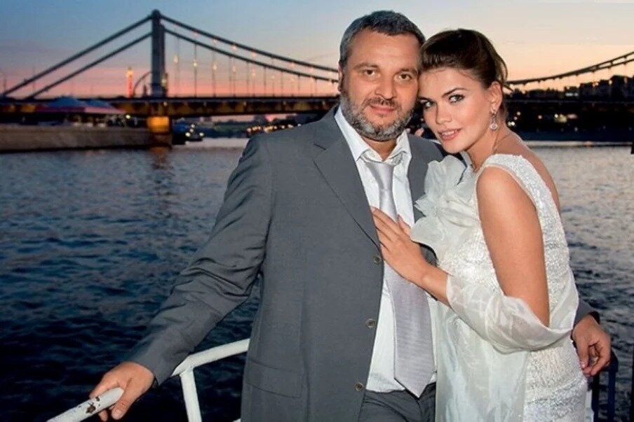 Необычайно талантливая актриса современности Юлия Галкина поразила зрителей изумительной игрой в кино.-6