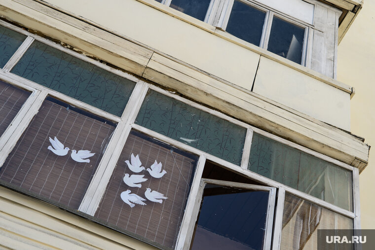    Ребенок упал с балкона третьего этажа