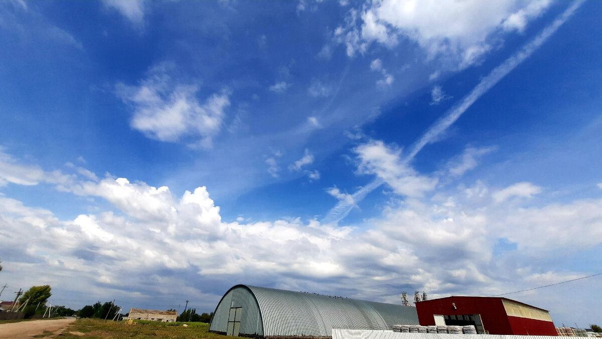 Как-то и небо красивое в последнее время не замечаю..