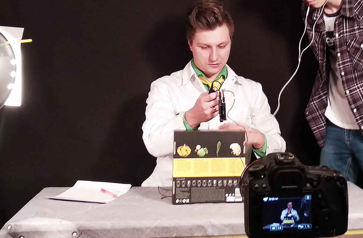 кадр со съемочного процесса