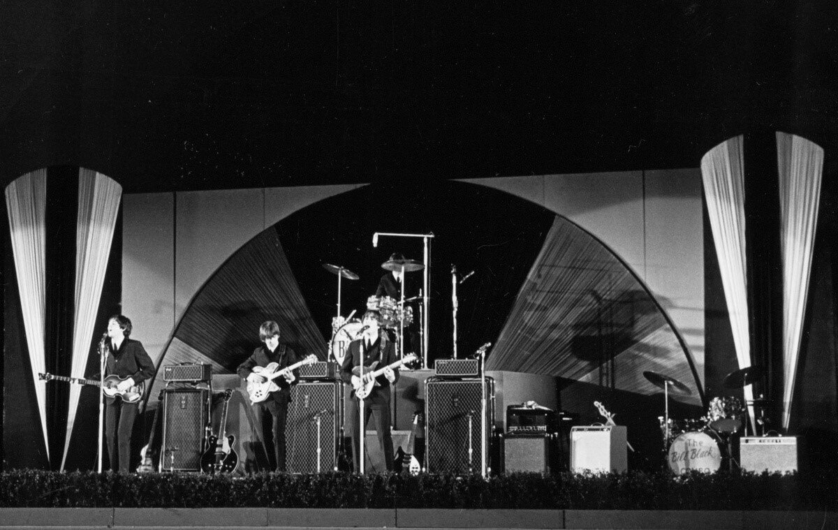 The Beatles Hollywood Bowl. Концерт Битлз Голливуд 1964. The Beatles at the Hollywood Bowl. Голливуд-Боул 1960.