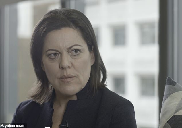 Анна Пастернак, королевский биограф