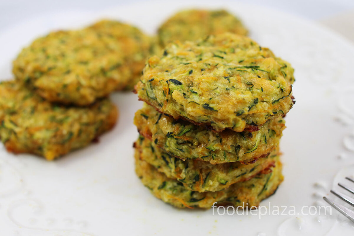 Оладьи из кабачков, моркови и сыра, запеченные в духовке | Плаза Гурманов |  Дзен