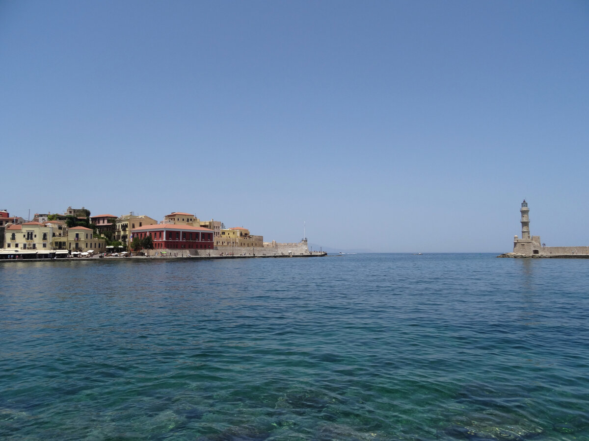 Венецианский порт в городе Ханья. Остров Крит в Греции