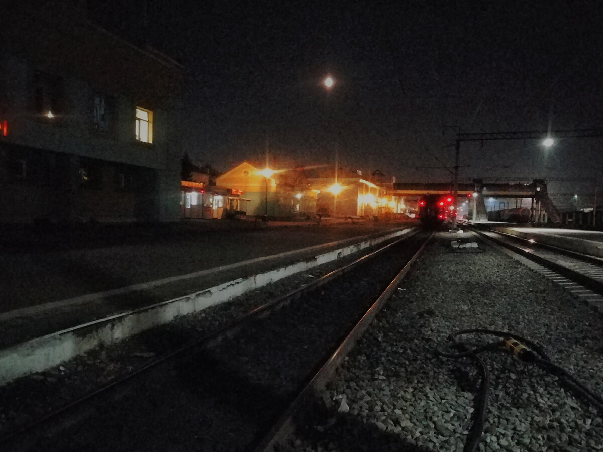 Ночь на станции