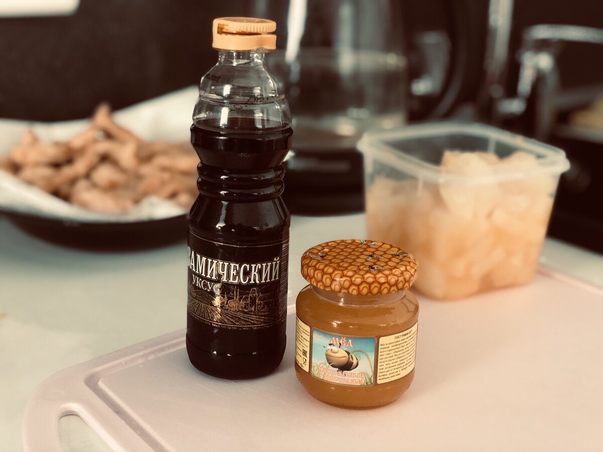 Курочка по-китайски. За уши не оттащишь.