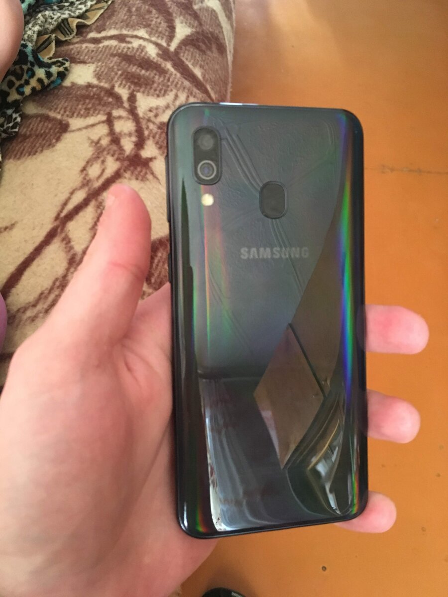 Samsung Galaxy A40 - один из достойных компактных смартфонов 2019 года до  20000 рублей. Стоит ли покупать? | О технике, гаджетах и не только. | Дзен