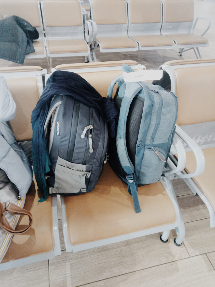 два рюкзака, по одному на каждого