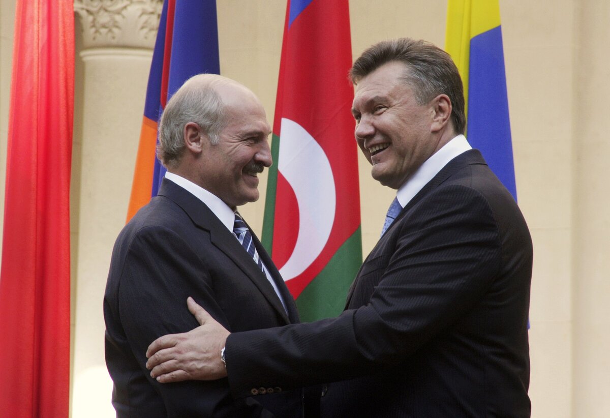  Лукашэнка і Януковіч у 2010 годзе / Reuters