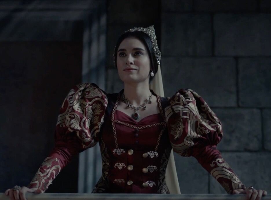 Турхан-султан в сериале "Империя Кёсем"
