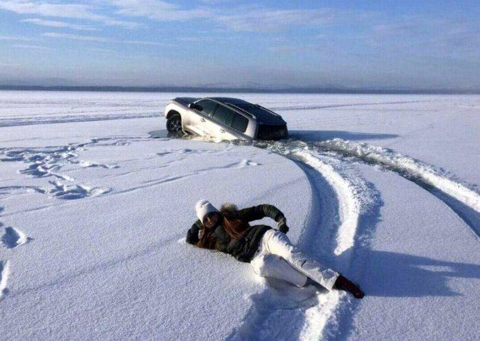 Пока совсем не ушла под воду - надо успеть запомнить денек!