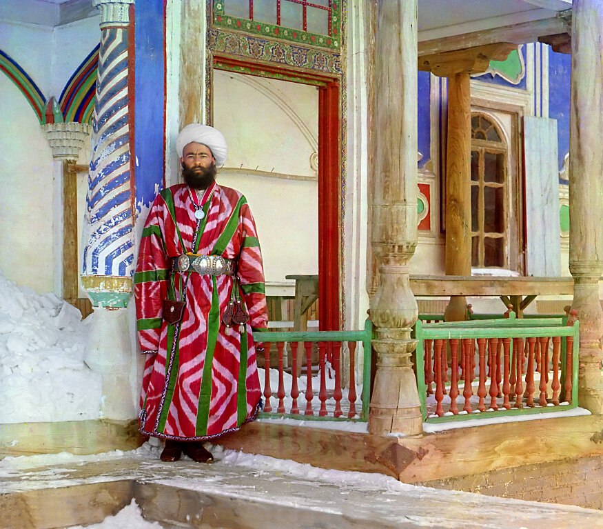 Sergeĭ Mikhaĭlovich Bukharski chinovnik, photograph by Sergeĭ Mikhaĭlovich Prokudin-Gorskiĭ, between 1905 and 1915, Library of Congress, LC-DIG-prokc-21884 (digital color composite from digital file from glass neg.)
