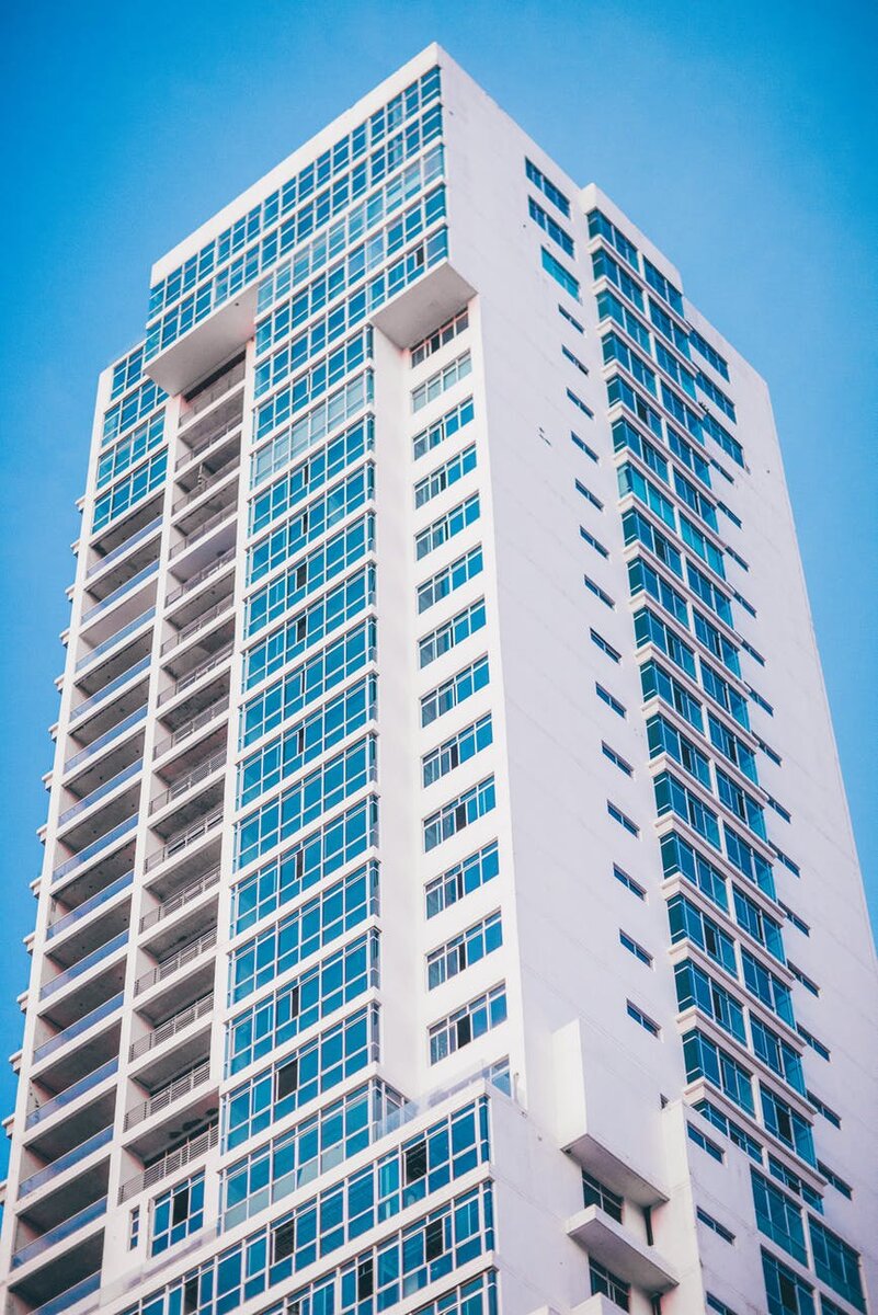 https://www.pexels.com/ru-ru/photo/2077937/