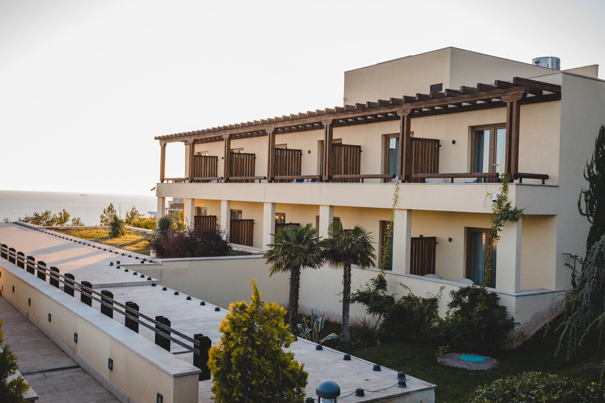 Номерной фонд виллы "Анюта" составляет 40 номеров