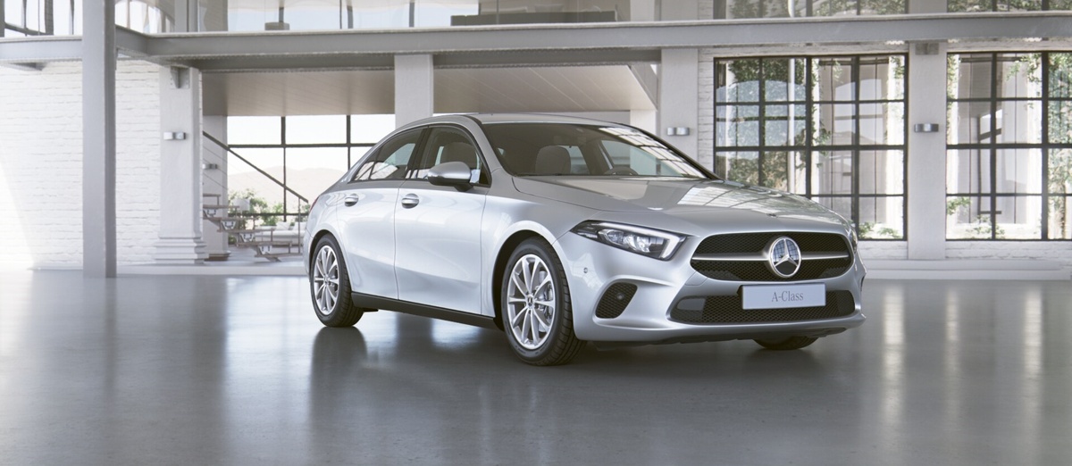 Mercedes-Benz A200 вид снаружи