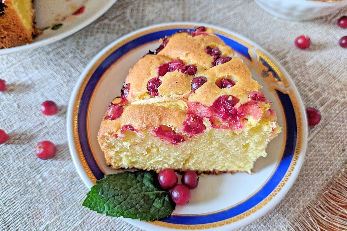 Рецепт пирожков с яблоками и клюквой - вкусный десерт на каждый день