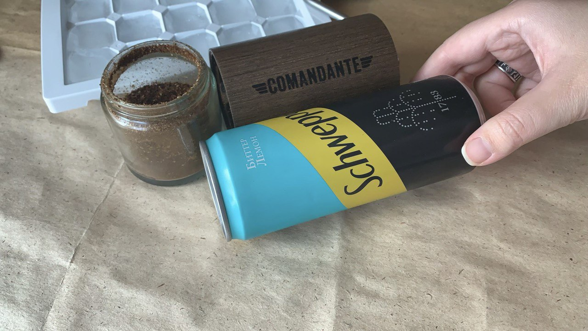 Эта банка участвовала во 2 эксперименте с кофе.